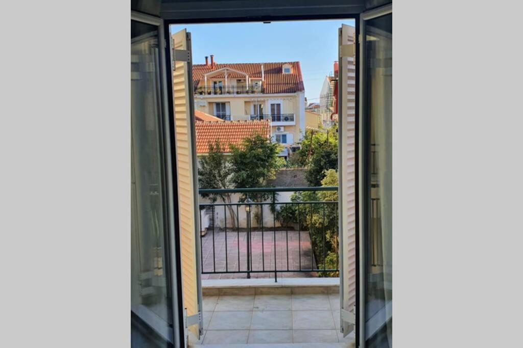 Johanna Apartment 3 Lixouri Esterno foto